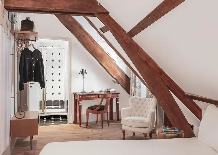 Hotel Madeleine De Senlis